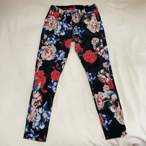 7 for all mankind floral pants size 27